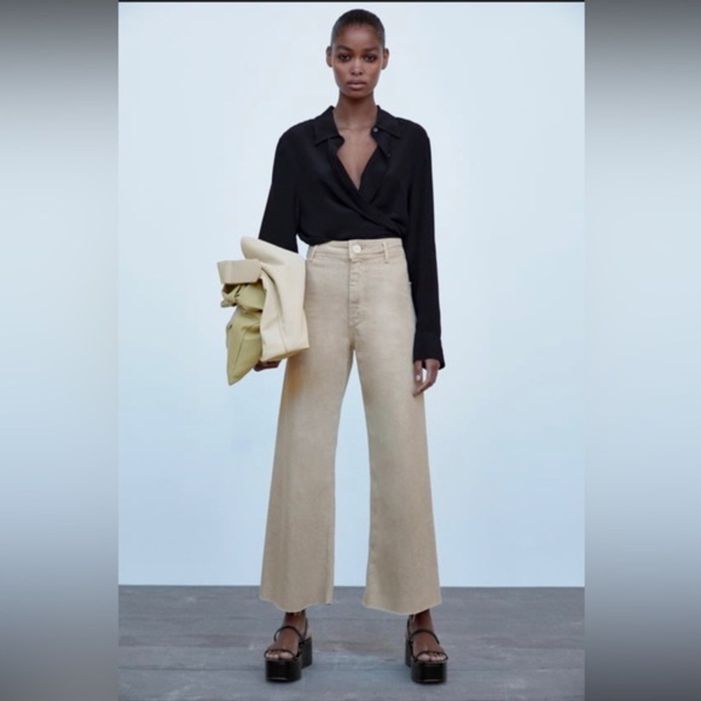 Zara the marine straight high rise slim fit relaxed legs tan jeans size 6